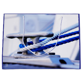 Bolsa De Regalo Grande Steiger met bootkikker voor aanleggen in de haven.