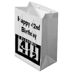 Bolsa De Regalo Mediana 42.º Odómetro Negro de cumpleaños