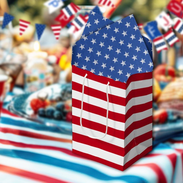 Bolsa De Regalo Mediana Americana Red And White Stripes  (Subido por el creador)