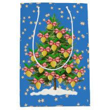 Árbol de Navidad decorado con limones