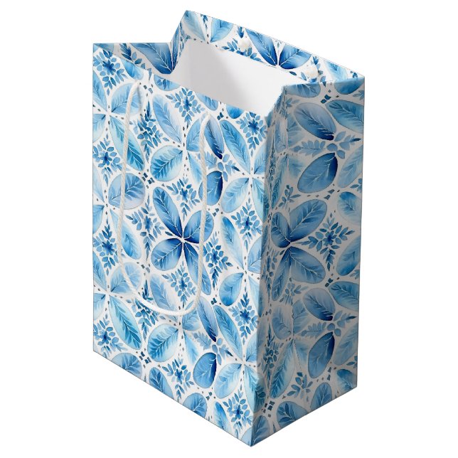 Bolsa De Regalo Mediana Batik azul Floral Bridal Shower (Angulo Anverso)