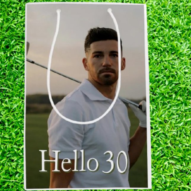 Bolsa De Regalo Mediana Birthday Golf-30  (Surprise golf lovers with a thoughtful golf gift bag filled with essentials and treats.)