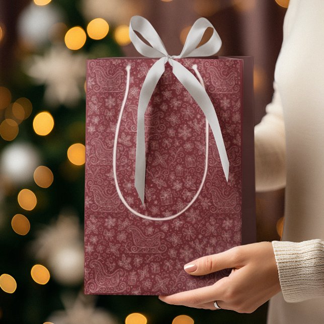 Bolsa De Regalo Mediana Burgundy Doodle Navidades Sleigh Pattern (Subido por el creador)