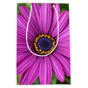 Bolsa De Regalo Mediana Cabeza de flor púrpura perfecta