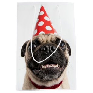 Bolsa De Regalo Mediana Cachorro Pug lindo de cumpleaños con sombrero rojo