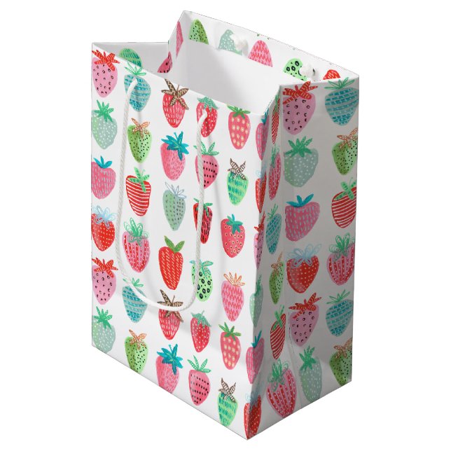 Bolsa De Regalo Mediana Chica Cute Strawberry (Angulo Anverso)