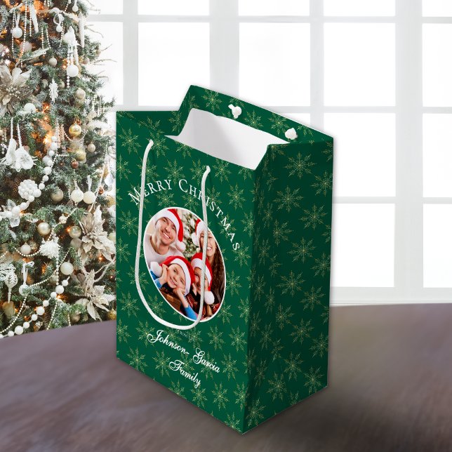 Bolsa De Regalo Mediana Clean Forest Green Snowflakes Christmas (Subido por el creador)