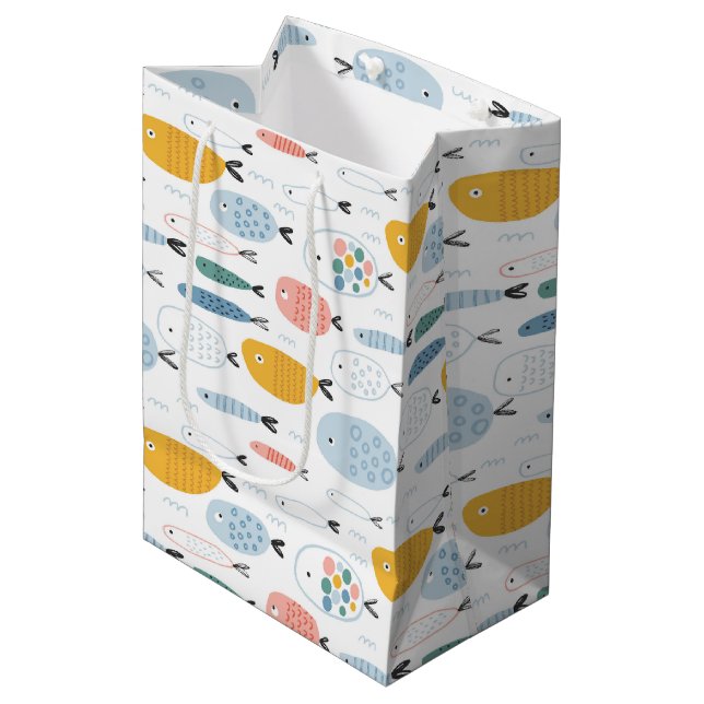 Bolsa De Regalo Mediana Cute Doodle School of Fish Pattern (Angulo Anverso)