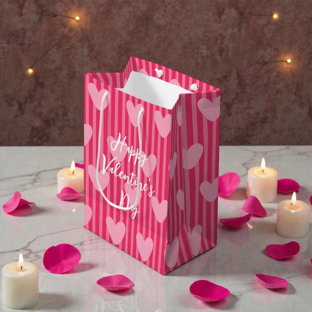 Bolsa De Regalo Mediana Cute Pink Stripes and Hearts Valentine Pattern (Subido por el creador)