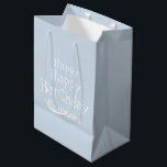 Bolsa De Regalo Mediana DIY Name Happy Birthday Pastel Blue<br><div class="desc">Just add the birthday person's name! Gorgeous pastel blue Happy Birthday gift bag. Perfect for wrapping a gift for him,  dad,  baby,  child,  family or friend. See our collection for more beautiful gift wrapping products. DIY Name Happy Birthday Pastel Blue Medium Gift Bag.</div>