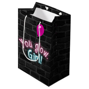 Bolsa De Regalo Mediana El Rótulo Chica brillante en la pared de ladrillo