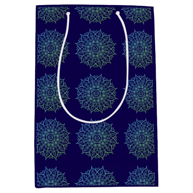 Bolsa De Regalo Mediana Elegante cumpleaños mandala azul marino verde (Anverso)