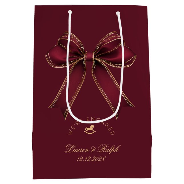 Bolsa De Regalo Mediana Estamos Comprometidos Elegante Burgundy Gold Lazo  (Reverso)