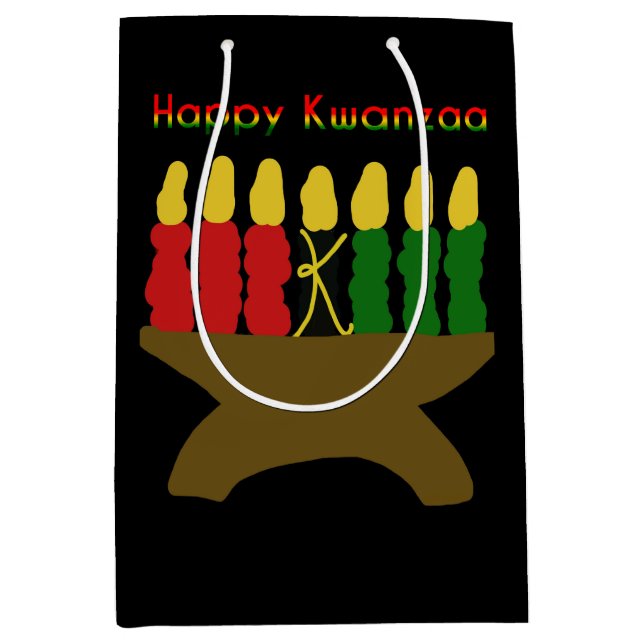 Bolsa De Regalo Mediana Feliz Kwanzaa Kinara (Anverso)