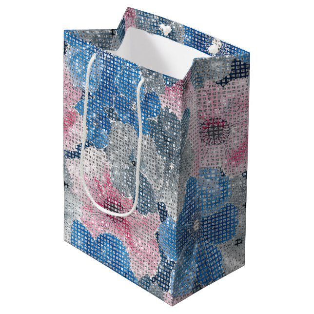 Bolsa De Regalo Mediana Flores Azules Rosadas (Angulo Anverso)