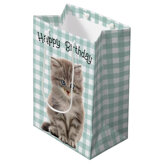 Bolsa De Regalo Mediana Gray Kitten De Cumpleaños En Gingham (Angulo Anverso)