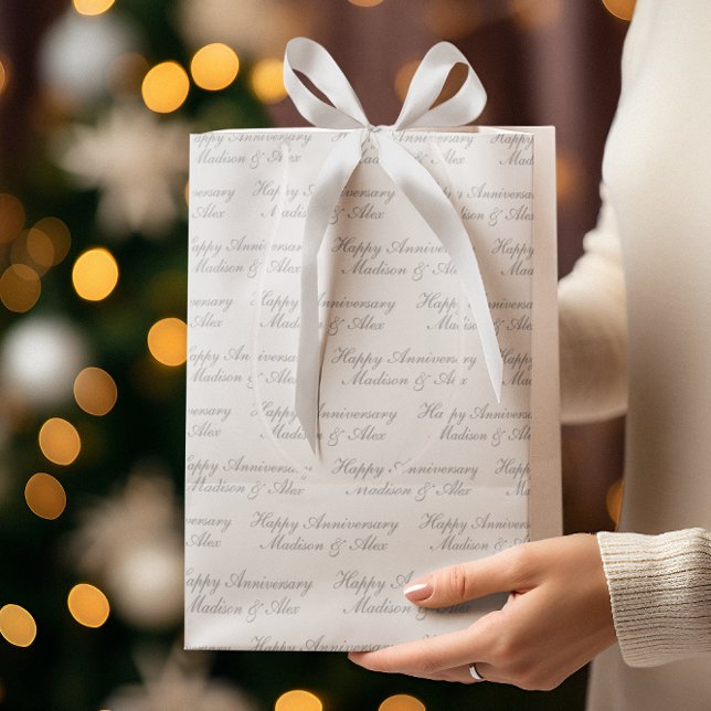 Bolsa De Regalo Mediana Happy Anniversary Script with Name White Silver (Subido por el creador)