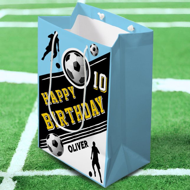 Bolsa De Regalo Mediana Jugador de la moderna pelota de fútbol cumpleaños (Subido por el creador)