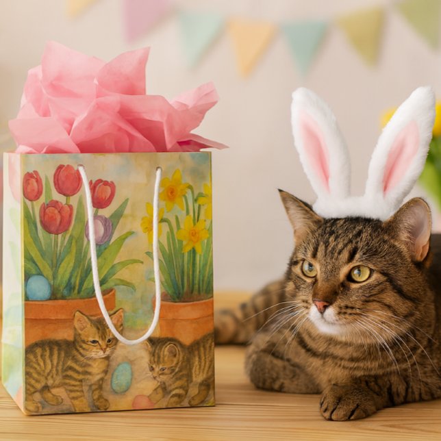 Bolsa De Regalo Mediana Kittens Playing with Easter Eggs  (Create sweet kitty memories with this darling watercolor Easter cat gift bag. It's just too cute!)