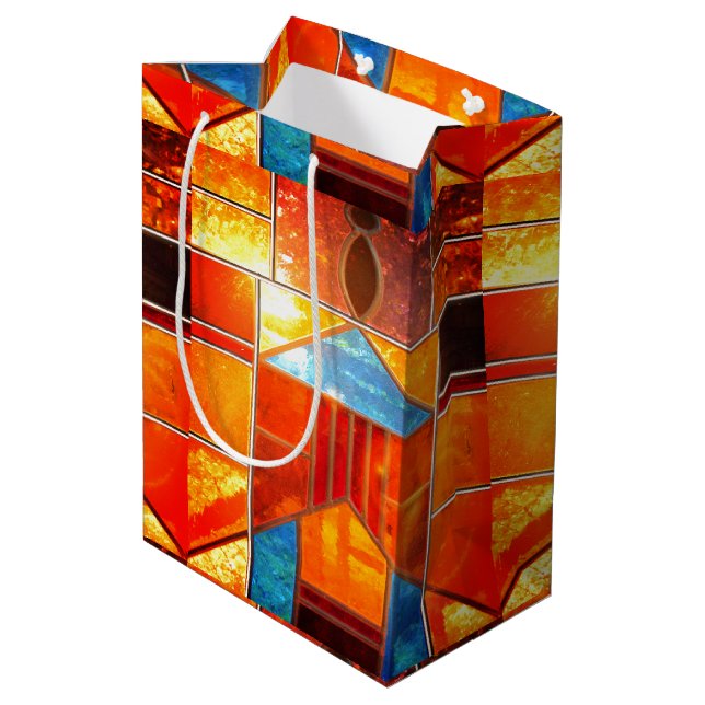 Bolsa De Regalo Mediana La luz mágica fluye desde las ventanas de la Igles (Angulo reverso)