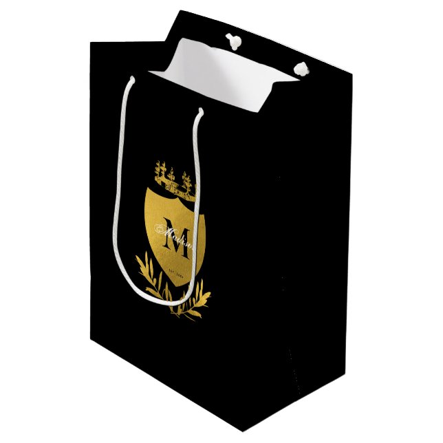 Bolsa De Regalo Mediana Monograma de Escudo Real Negro y Oro (Angulo Anverso)