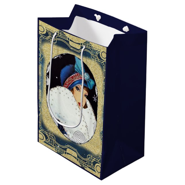 Bolsa De Regalo Mediana Navidades Chica Flapper Gran Abrigo De Piel Blanca (Angulo Anverso)