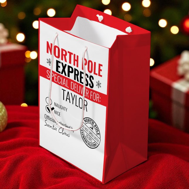 Bolsa De Regalo Mediana Navidades de entrega personalizados de North Pole  (Personalized North Pole Express Delivery Christmas Medium Gift Bag
 by Ricaso. Add recipients name)