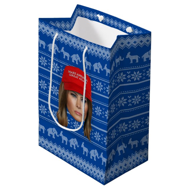 Bolsa De Regalo Mediana Navidades de Melania Trump MAGA (Angulo Anverso)