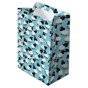 Bolsa De Regalo Mediana Ovejas Esponjosas sobre Azul Bebé