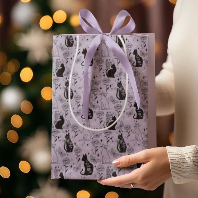 Bolsa De Regalo Mediana Patrón de gato negro místico y mariposa | Brujería (Subido por el creador)
