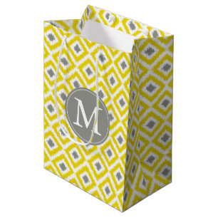 Bolsa De Regalo Mediana Patrón de ikat de diamantes amarillos y grises mon