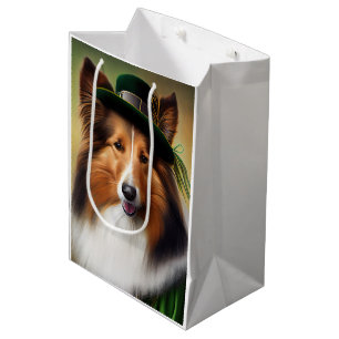 Bolsa De Regalo Mediana Perro Collie Áspero con Ropa de Día de San Patrici