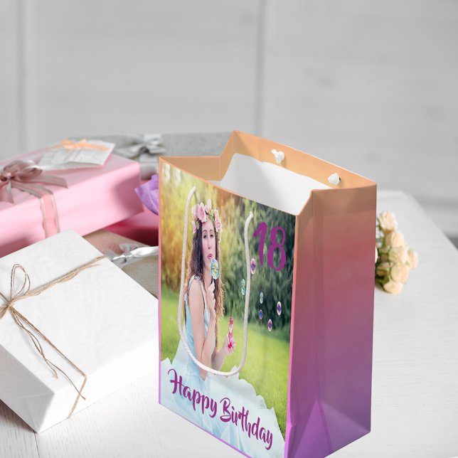 Bolsa De Regalo Mediana personalizado de 18 años foto morada (Subido por el creador)