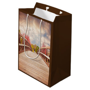 Bolsa De Regalo Mediana Puente rústico de madera en el campo