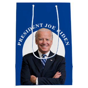 Bolsa De Regalo Mediana Retrato del presidente Joe Biden sobre el azul