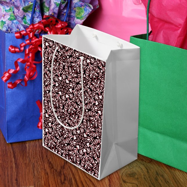 Bolsa De Regalo Mediana Rojo, negro, corazón blanco (Subido por el creador)
