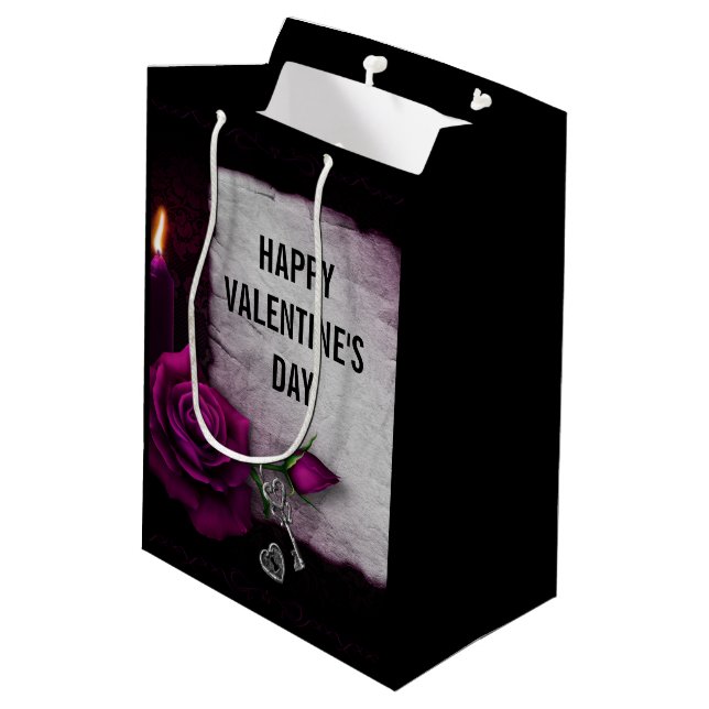 Bolsa De Regalo Mediana Rosa gótico, velas, pergamino y cesto (Angulo reverso)