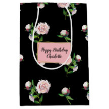 Rosas rosadas sobre negro