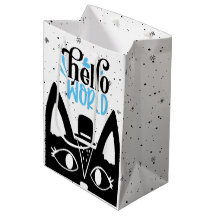 Un gato barato escandinavo con el gorra Hello Worl