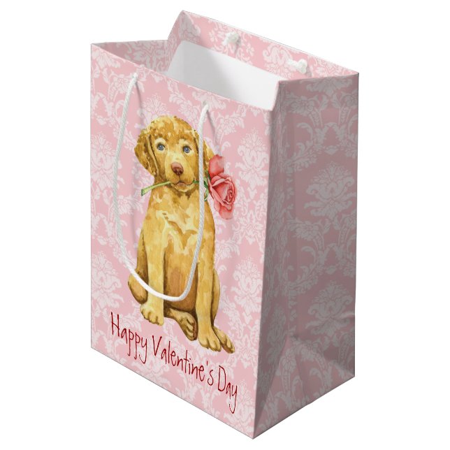 Bolsa De Regalo Mediana Valentine Rosa Chesapeake Bay Retriever (Angulo Anverso)