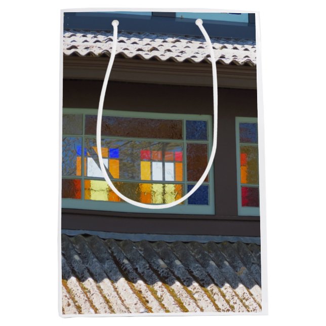 Bolsa De Regalo Mediana Vidrio Manchado de Tabernáculo - Viñedo de Martha (Anverso)