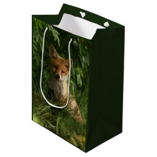 Bolsa De Regalo Mediana Zorro de bebé barato en un bosque verde