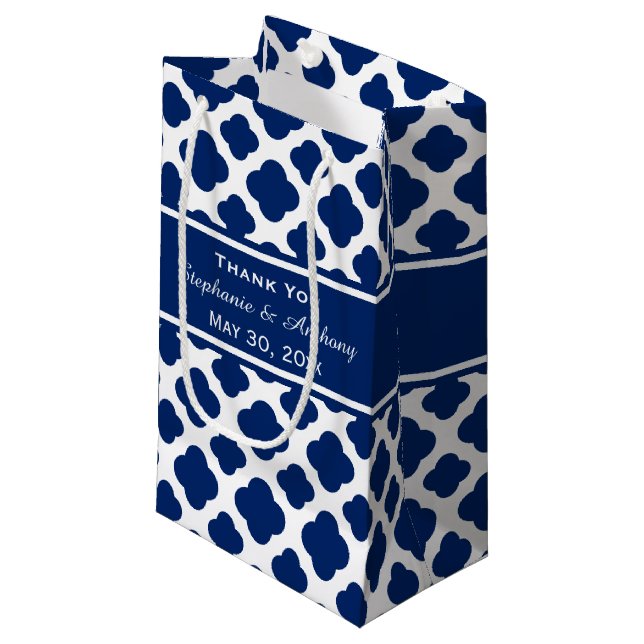 Bolsa De Regalo Pequeña Boda Real Azul Quatrefoil Gracias (Angulo Anverso)