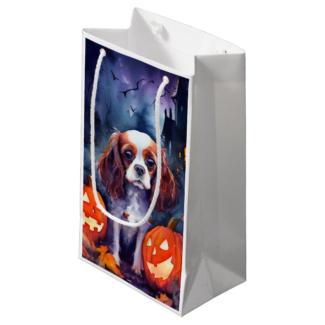 Bolsa De Regalo Pequeña Cavalier de Halloween King Charles Spaniel (Angulo Anverso)