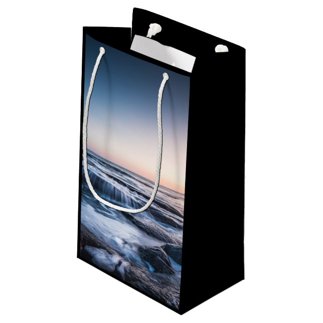 Bolsa De Regalo Pequeña Costa de Lofoten Noruega (Angulo reverso)