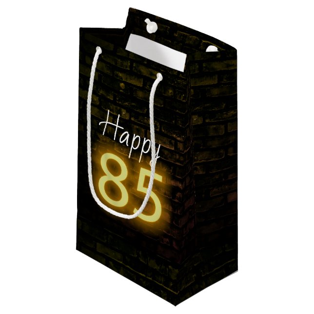 Bolsa De Regalo Pequeña Cumpleaños Neon 85 Rótulo en ladrillo (Angulo Anverso)