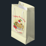Bolsa De Regalo Pequeña Cutie Pie Birthday Party Kids Cherry<br><div class="desc">Este adorable trozo de tarta de cerezo es perfecto para una fiesta de cumpleaños de un niño con tema de pastel. Un pastel dulce personalizado con picantes de plumón en un fondo amarillo con acentos rojos.</div>