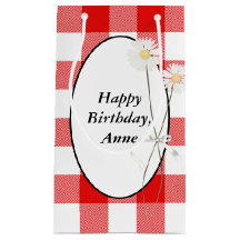 Daisies sobre rojos y blancos cubiertos de búfalo