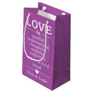 Bolsa De Regalo Pequeña El amor es... nombres personalizados y color de la
