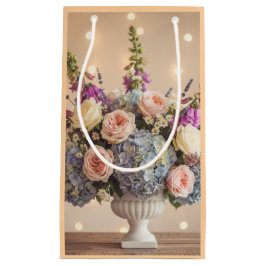 Bolsa De Regalo Pequeña Enchanted Evening: Pastel Floral Centerpiece